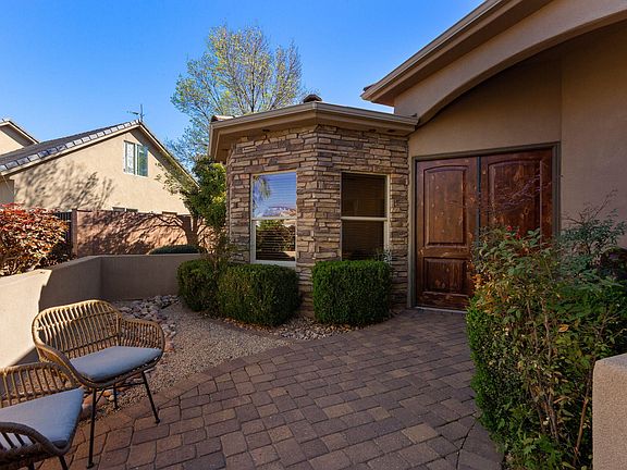 4th image of 2703 S 2070 E