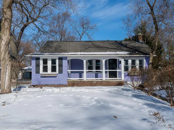 910 W Drayton St, Ferndale, MI 48220