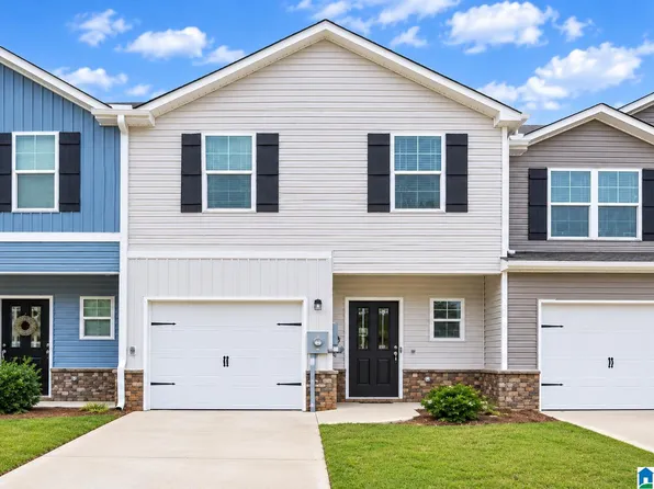 679 The Heights Ln, Calera, AL 35040