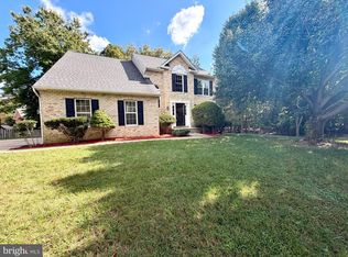 8340 Shelburne Ct, White Plains, MD 20695