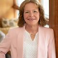 Jennifer Peters