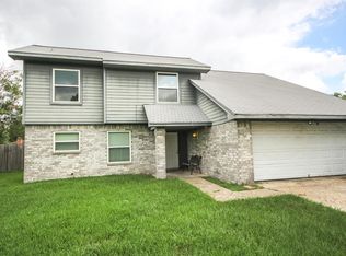 502 Cindyrella Dr, Highlands, TX 77562