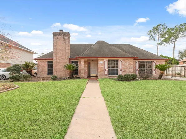 15319 La Paloma Dr, Houston, TX 77083