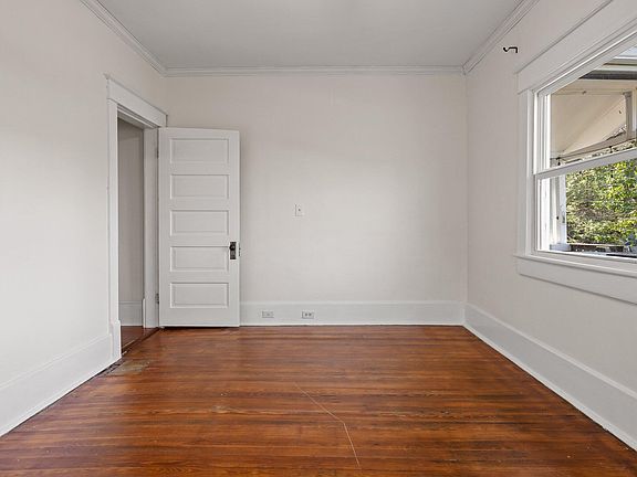 24th image of this home