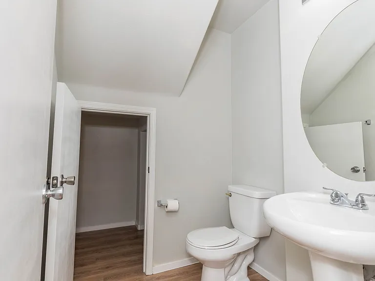 4515 Grotto Ct — Photo 15