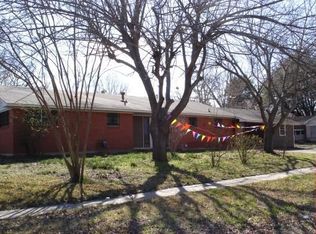 1795 Graham St, Paris, TX 75460