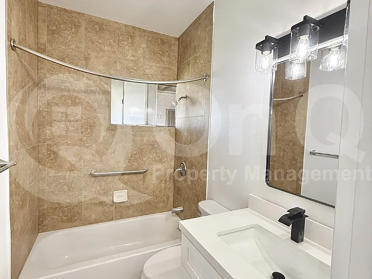 25 E Eva St #17 — Photo 6