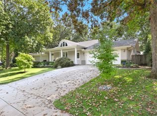 2311 E Tall Oaks Dr, Fayetteville, AR 72703