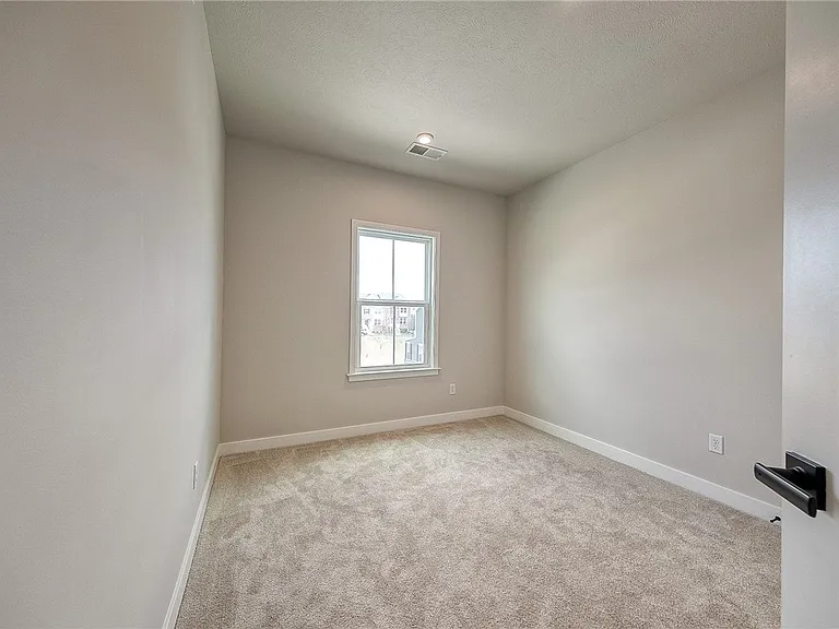 315 Telluride Ln — Photo 25