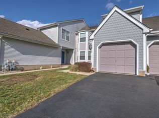 47 Poplar Pl, Freehold, NJ