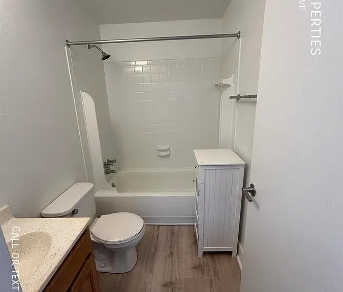 530 Villa Dr — Photo 6