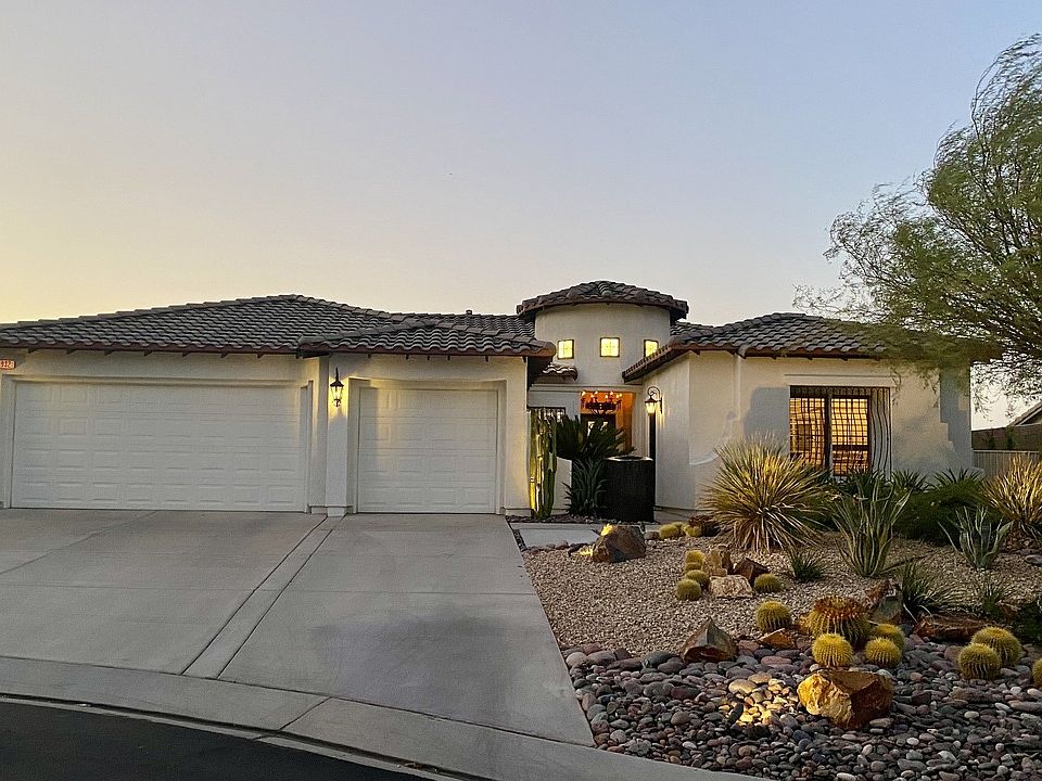 1st image of 932 Tierra Ln