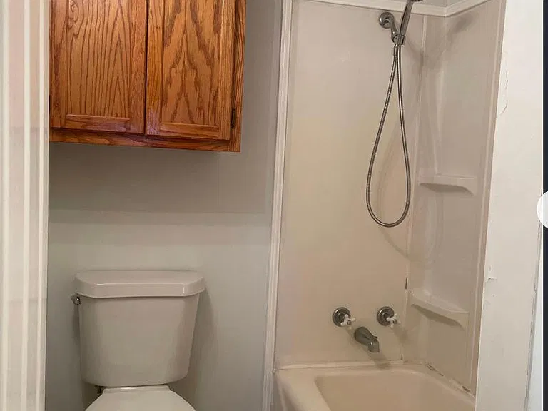 308 Joseph St — Photo 10