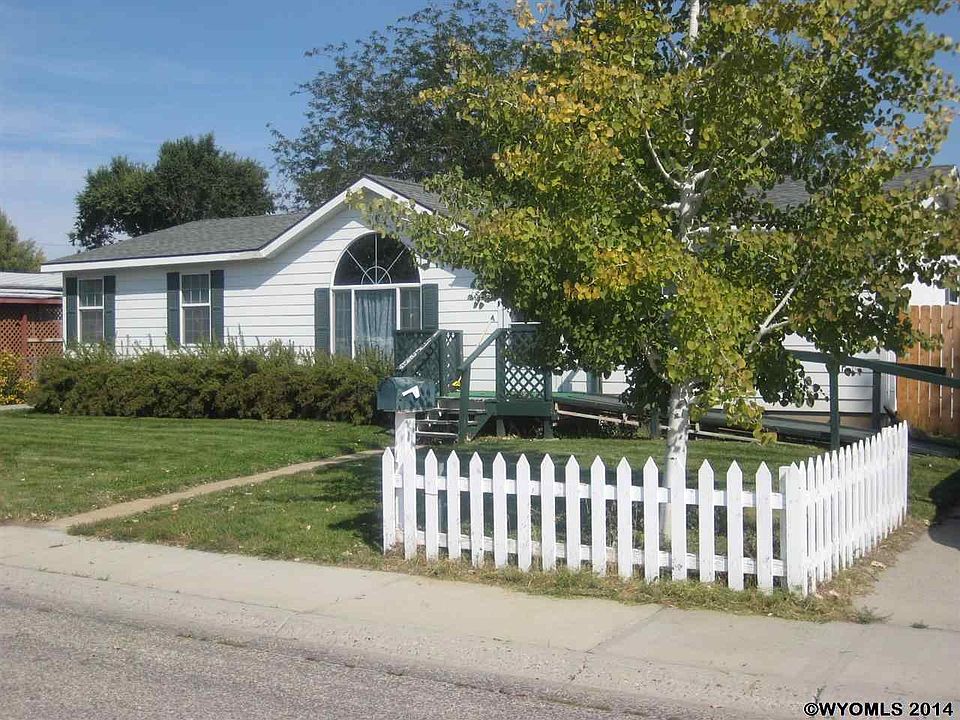 1st image of 1824 Sage Ln