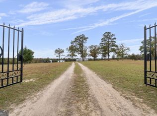 635 Snow Granade Rd, Gordon, GA 31031