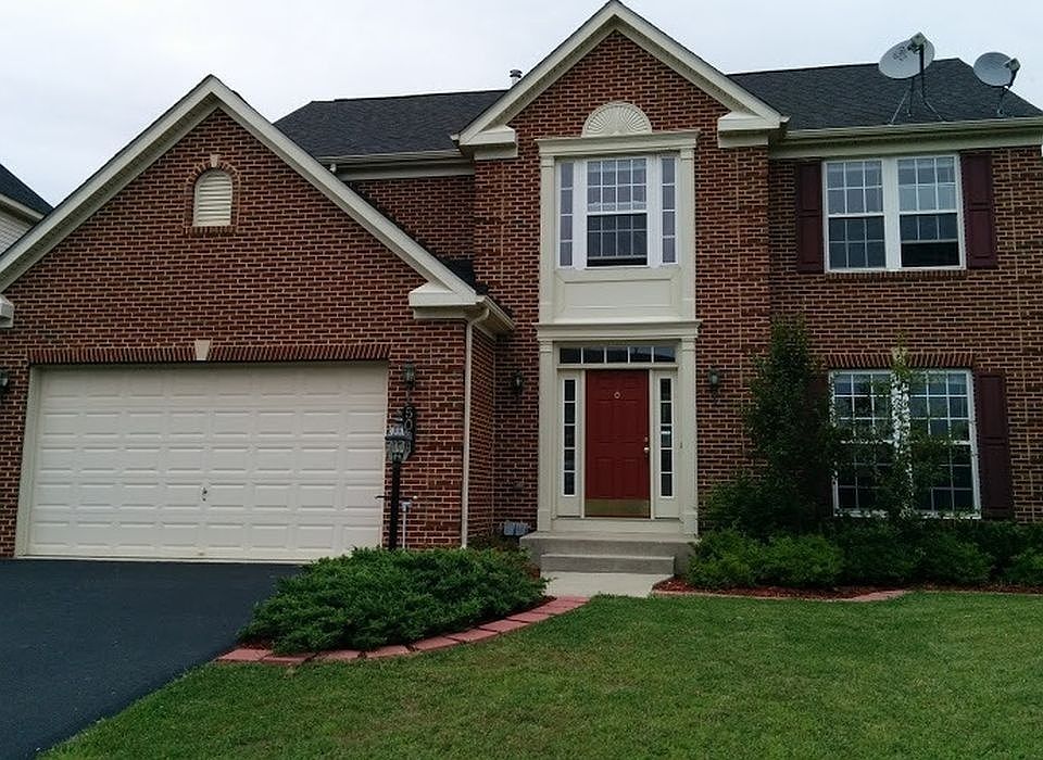 1st image of 5008 Sinope Way