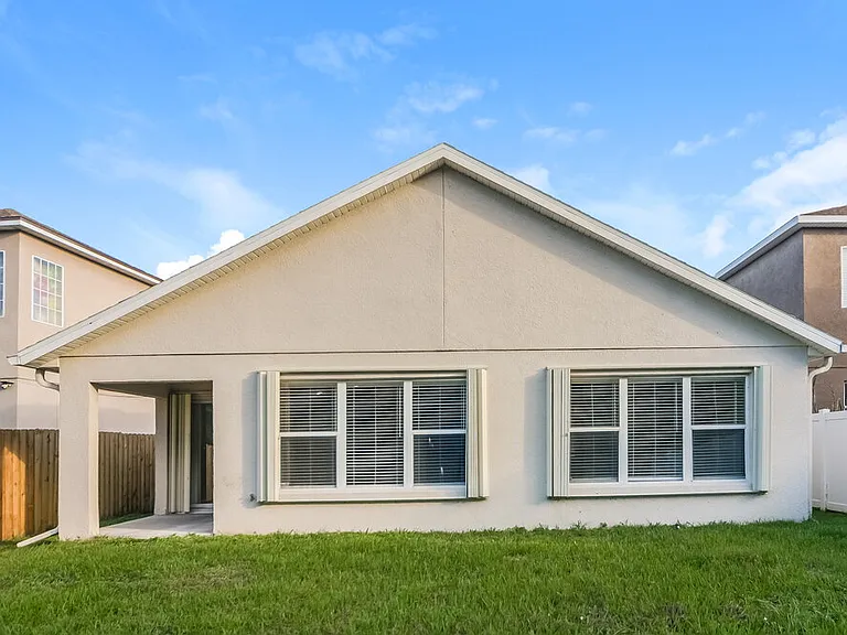 1802 Meadow Pond Way — Photo 16