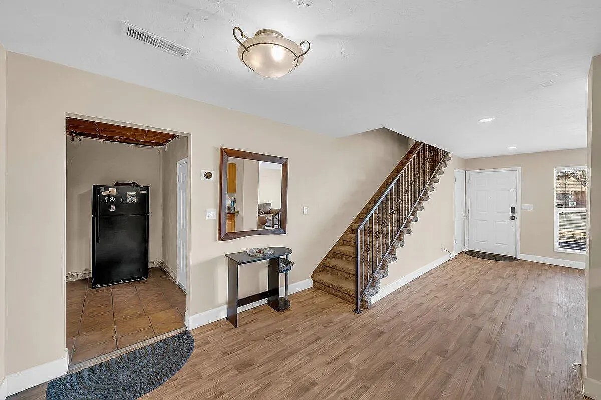 4 bed, 1758 sqft, $750 — Photo 3
