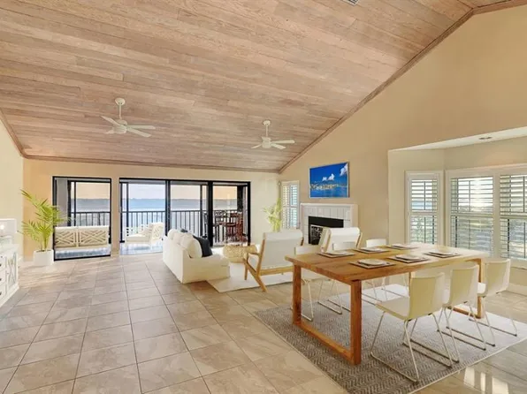 4535 Bay Club Dr, Bradenton, FL 34210