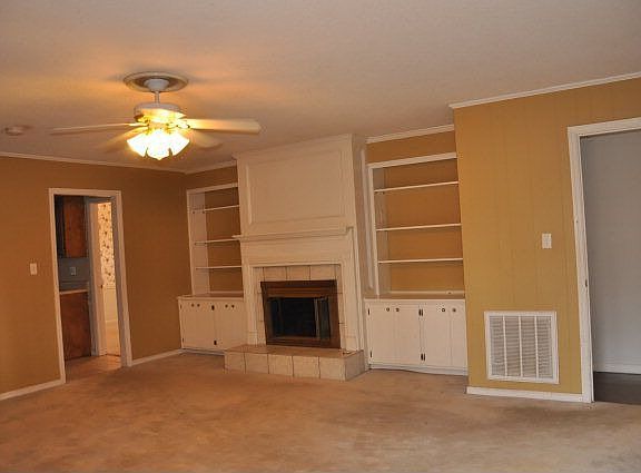 3rd image of 3520 Nassau Dr