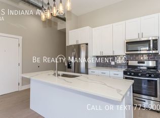 4543 S Indiana Ave #2S, Chicago, IL 60653