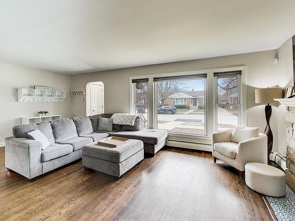 5th image of 9309 S Lawndale Ave