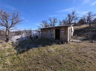 441 & 442 Sea Horse Ln, Montague, CA 96064