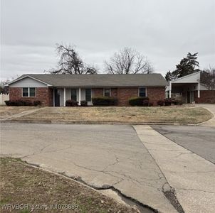 1209 N 8th St, Van Buren, AR, 72956