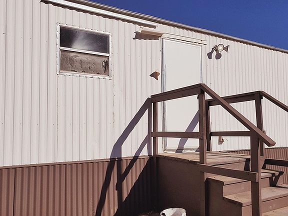 5th image of 5905 N Cambric Ln