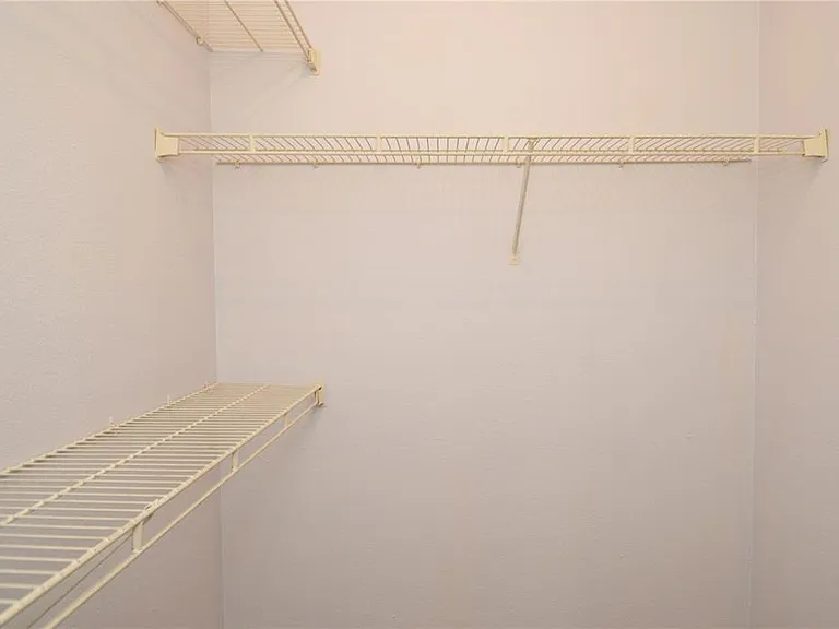 8630 Mallard Reserve Dr #205 — Photo 33