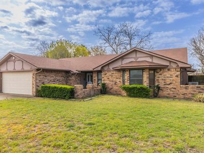 820 Hilltop Dr, Weatherford, TX, 76086