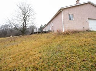 5195 N Burkhart Rd, Howell, MI