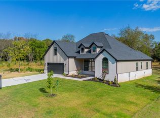 13025 Wallys Way, Gentry, AR 72734
