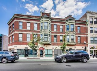 3175 N Lincoln Ave APT 202, Chicago, IL 60657