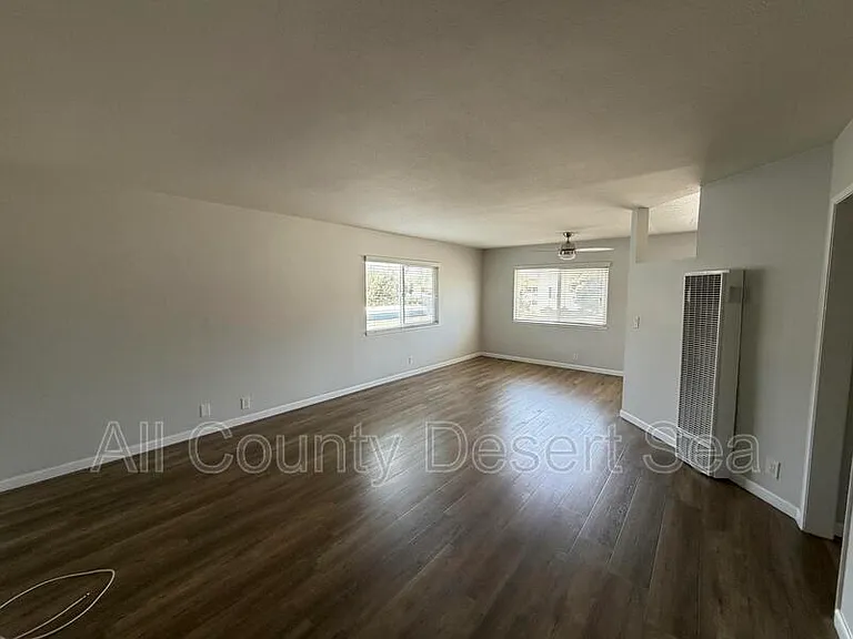 414 13th St #C — Photo 2