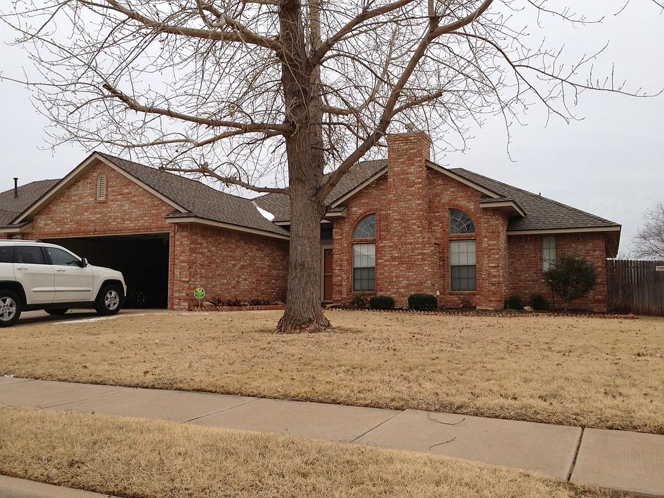 1st image of 1932 Aurora Dr