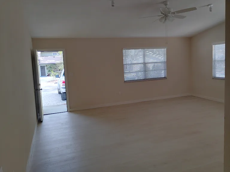 5323 Desoto Pl #A — Photo 3