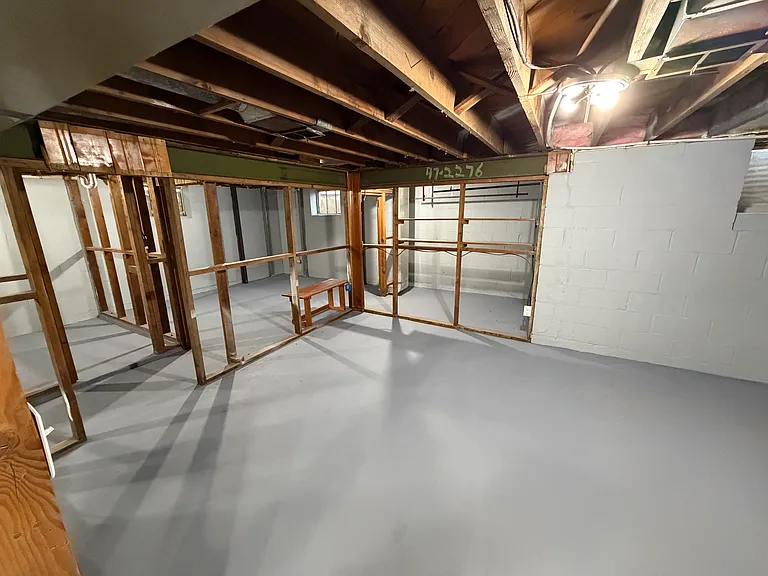 5000 Randolph St — Photo 16
