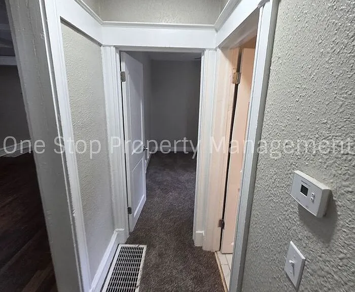 4224 Agnes Ave — Photo 9