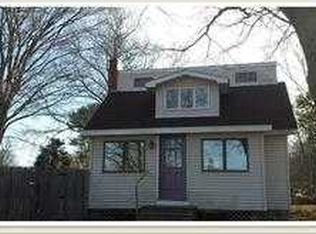 6 Summer Rest Rd, Waterford, CT 06385