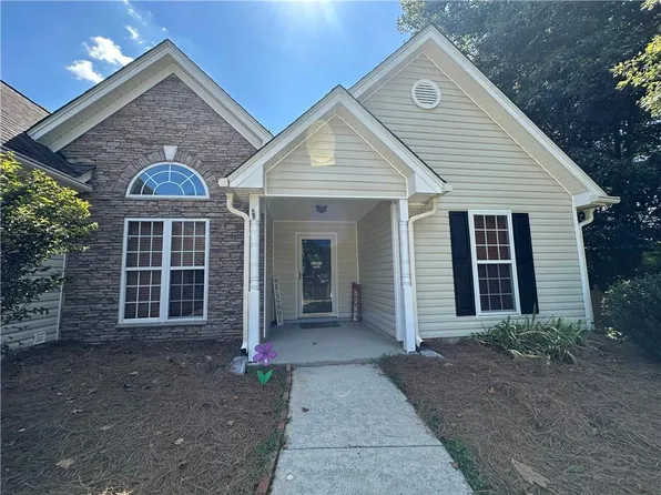 47 Chatham Ct, Jefferson, GA 30549