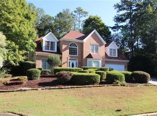 2361 Shore View Ct, Suwanee, GA 30024