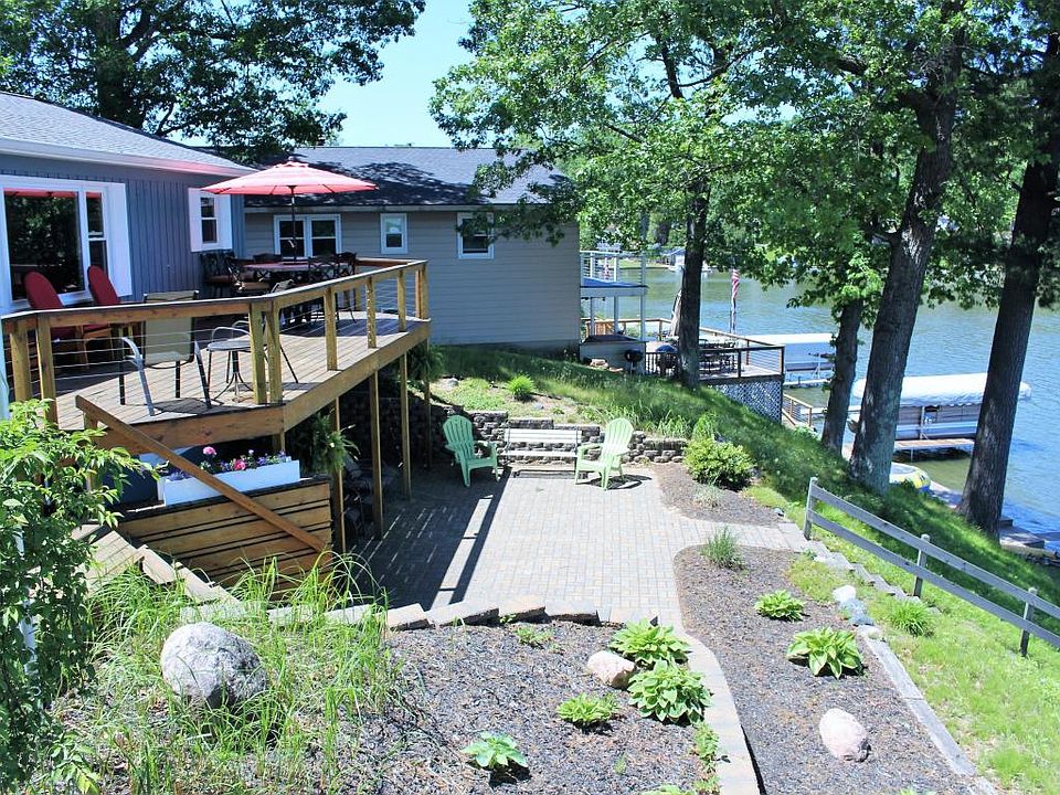 1st image of 1601 E Hess Lake Dr