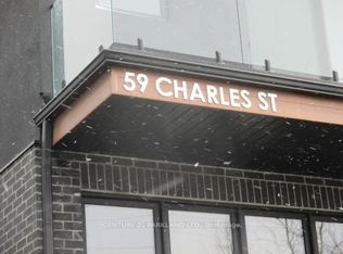 59 Charles St #9, Newmarket, ON
