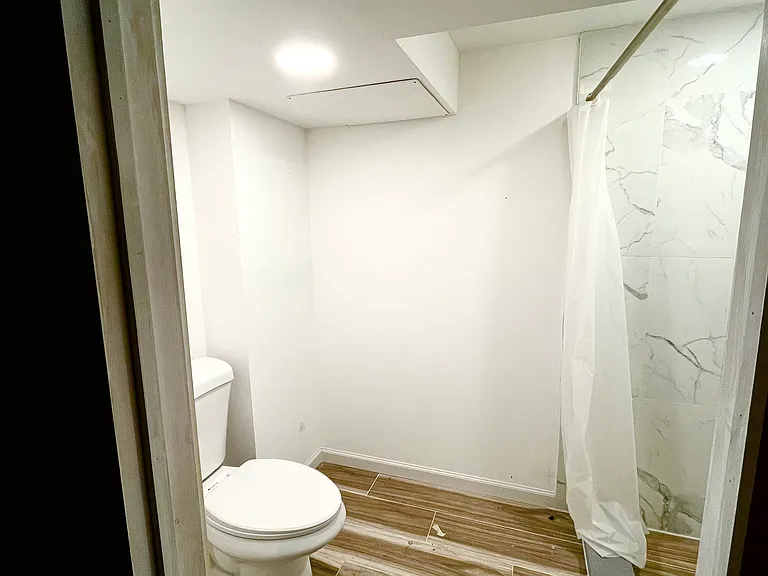 229 Medford St — Photo 28