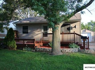 943 15th St NE, Mason City, IA 50401