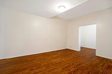 Rented by Moises Farhart, LREB