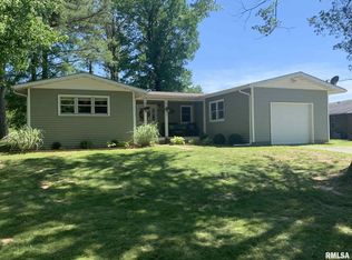 1128 Glenn Rd, Murphysboro, IL 62966