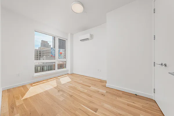 Rented by Nooklyn NYC LLC | media 5