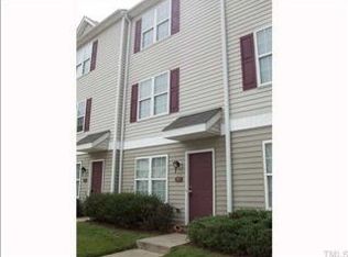 18 Red Ln, Raleigh, NC 27606